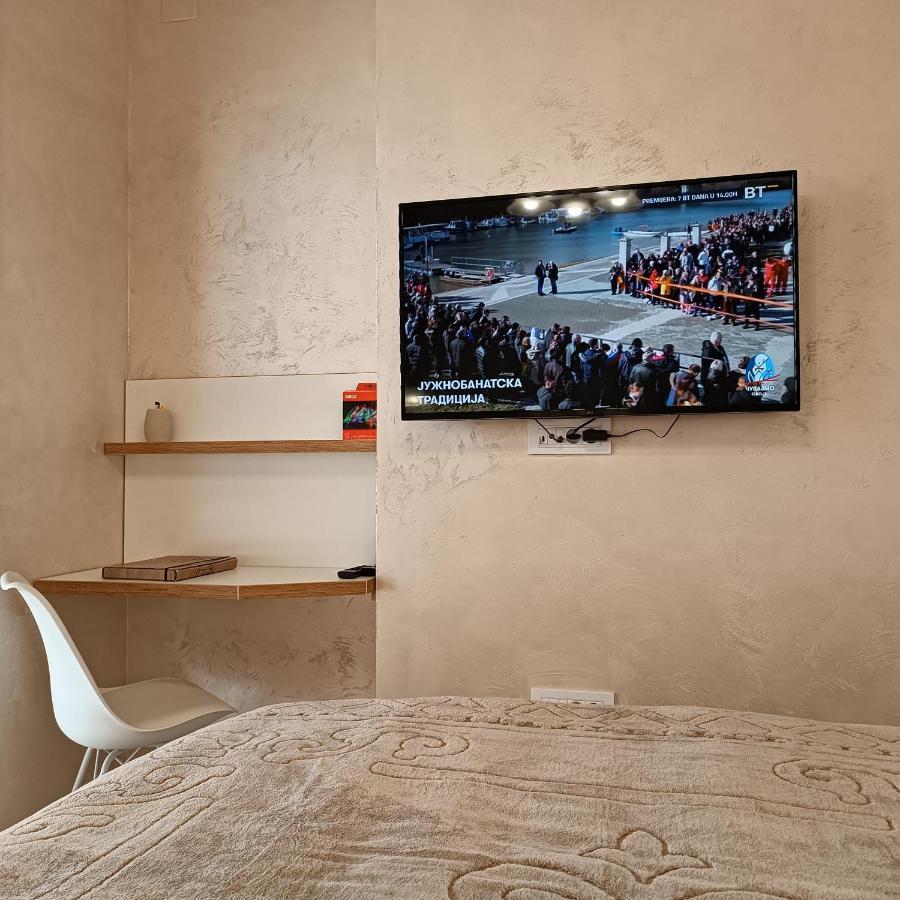 Rb Apartment 3 Lux Smart House Subotica Buitenkant foto