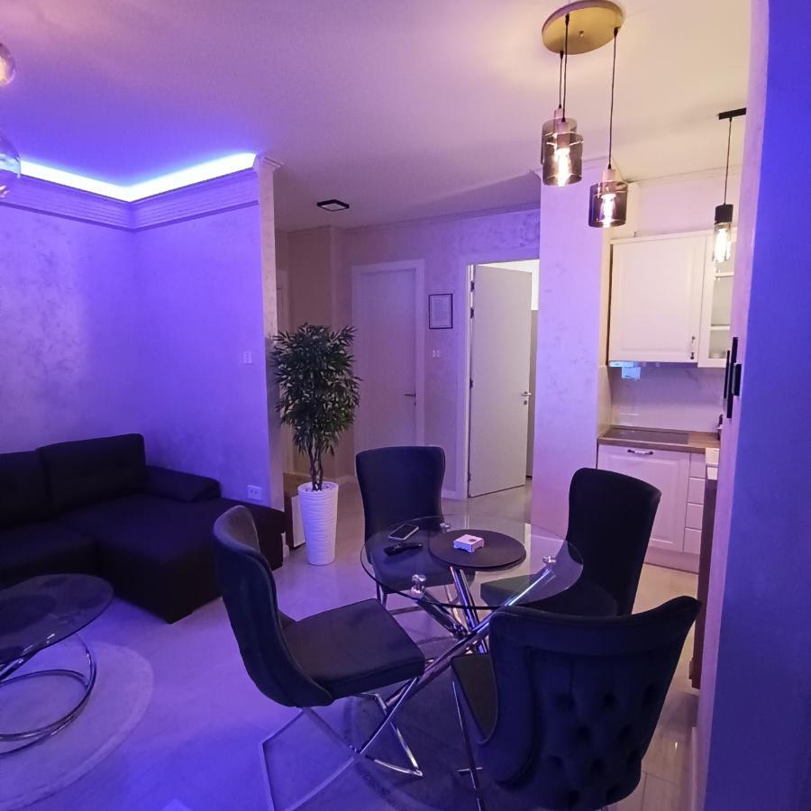 Rb Apartment 3 Lux Smart House Subotica Buitenkant foto