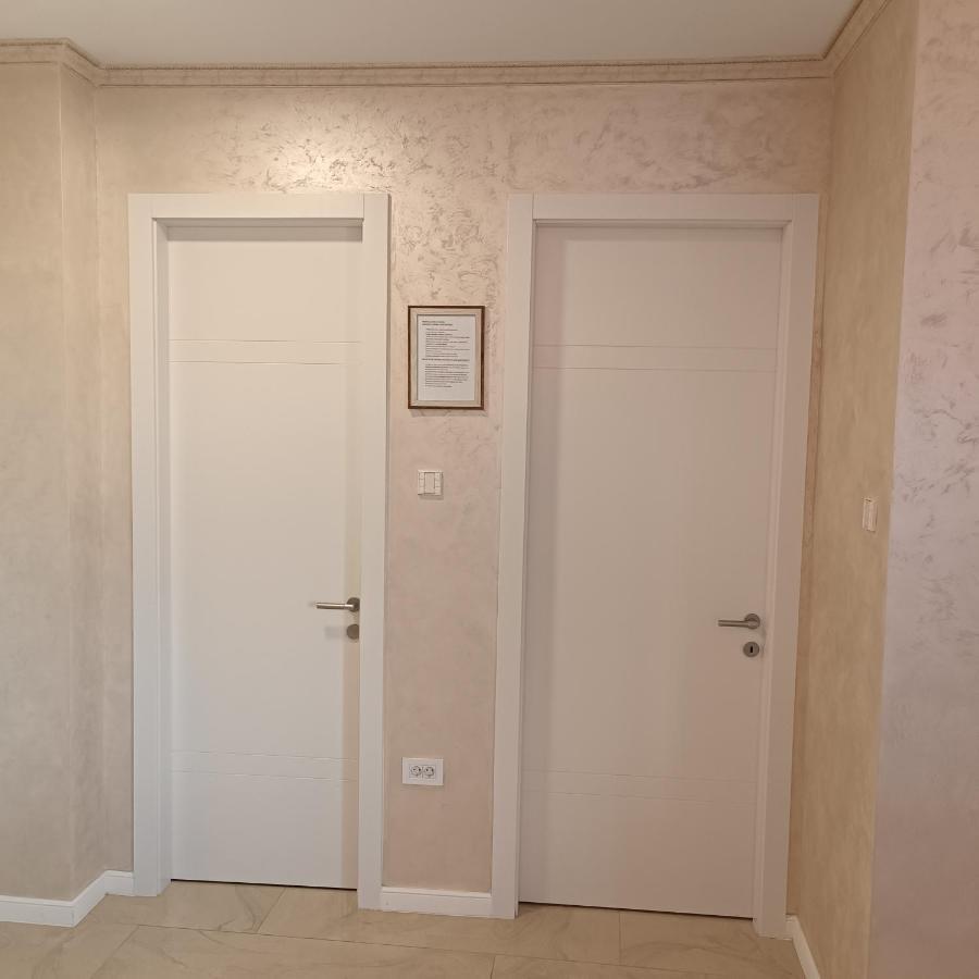 Rb Apartment 3 Lux Smart House Subotica Buitenkant foto