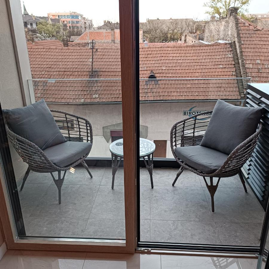 Rb Apartment 3 Lux Smart House Subotica Buitenkant foto